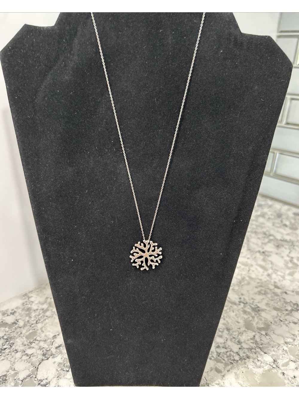 Beautiful Sterling Silver Coral Pendant Necklace Chain 18” 925 Italy